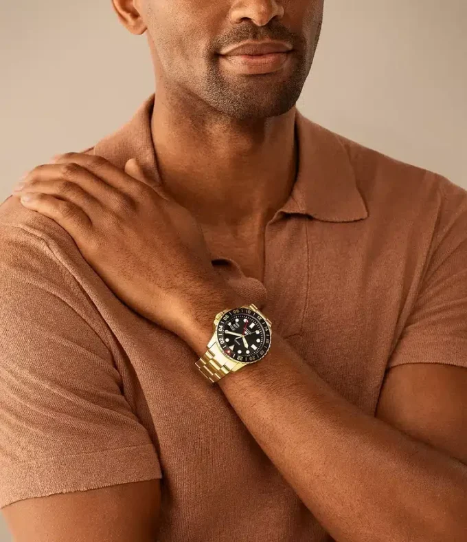 Ceas Fossil Blue GMT din oțel inoxidabil auriu Ceas Fossil Blue GMT din oțel inoxidabil auriu
