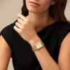 Ceas Raquel cu trei ace și dată, din oțel inoxidabil auriu Ceas Raquel cu trei ace și dată, din oțel inoxidabil auriu