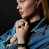 Ceas Raquel cu trei ace și dată, din piele Croco LiteHide™ verde