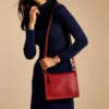Geantă crossbody din piele Taryn