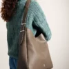 Geantă Hobo din piele Dillon Geantă Hobo din piele Dillon
