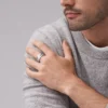Inel Harlow cu textură liniară din oțel inoxidabil Inel Harlow cu textură liniară din oțel inoxidabil