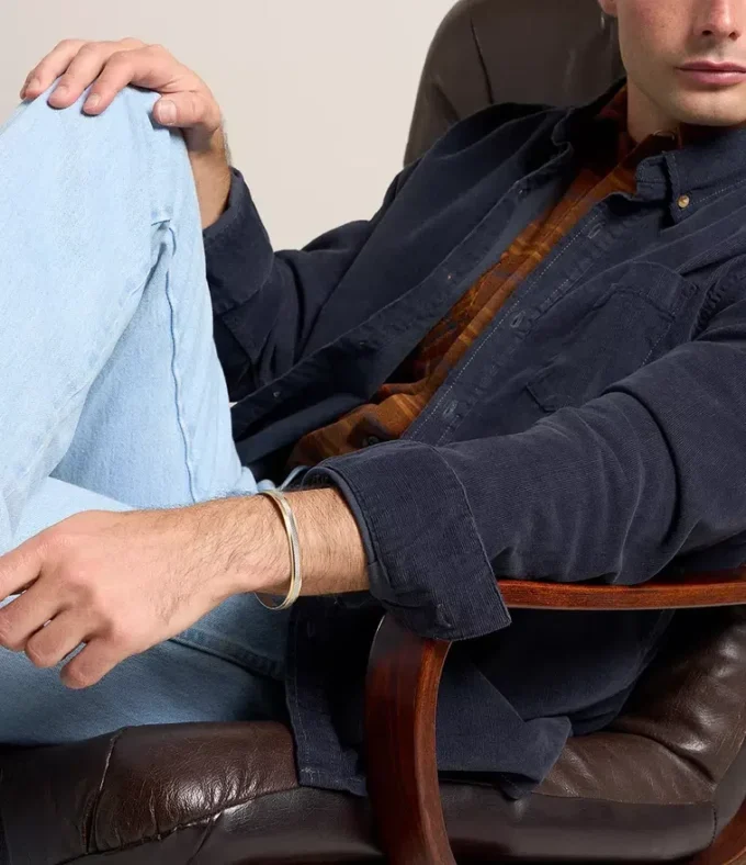 Textură striată mecanic Brățară manșetă striată din oțel inoxidabil în două nuanțe Textură striată mecanic Brățară manșetă striată din oțel inoxidabil în două nuanțe